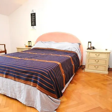 Apartman Spacious Attic Kandler Trieszt