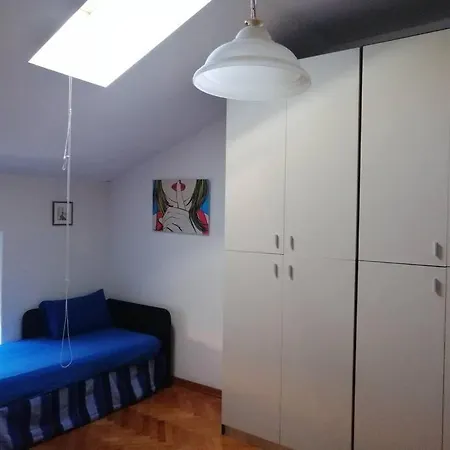Apartman Spacious Attic Kandler