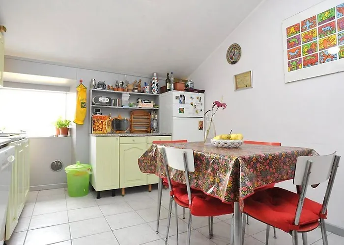 Spacious Attic Kandler Appartement *